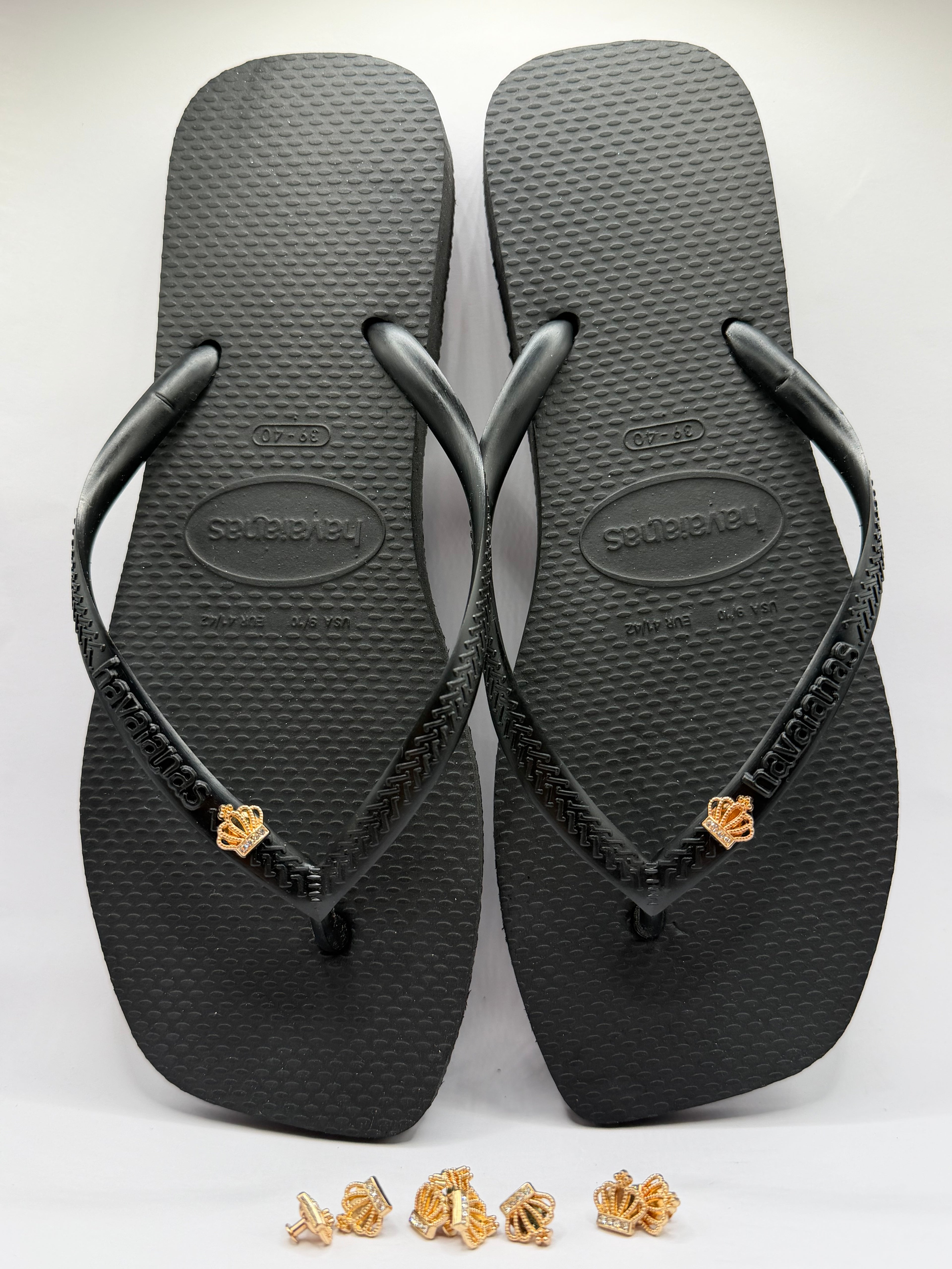 Diamondo Flip Flop Square With Gold Details