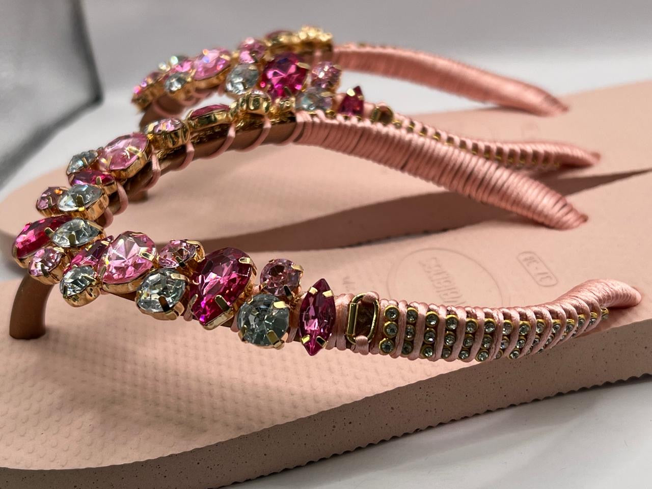 Diamond Flip Flop Rosa Ballet Custon Slim with Crystal Details  stones Pink
