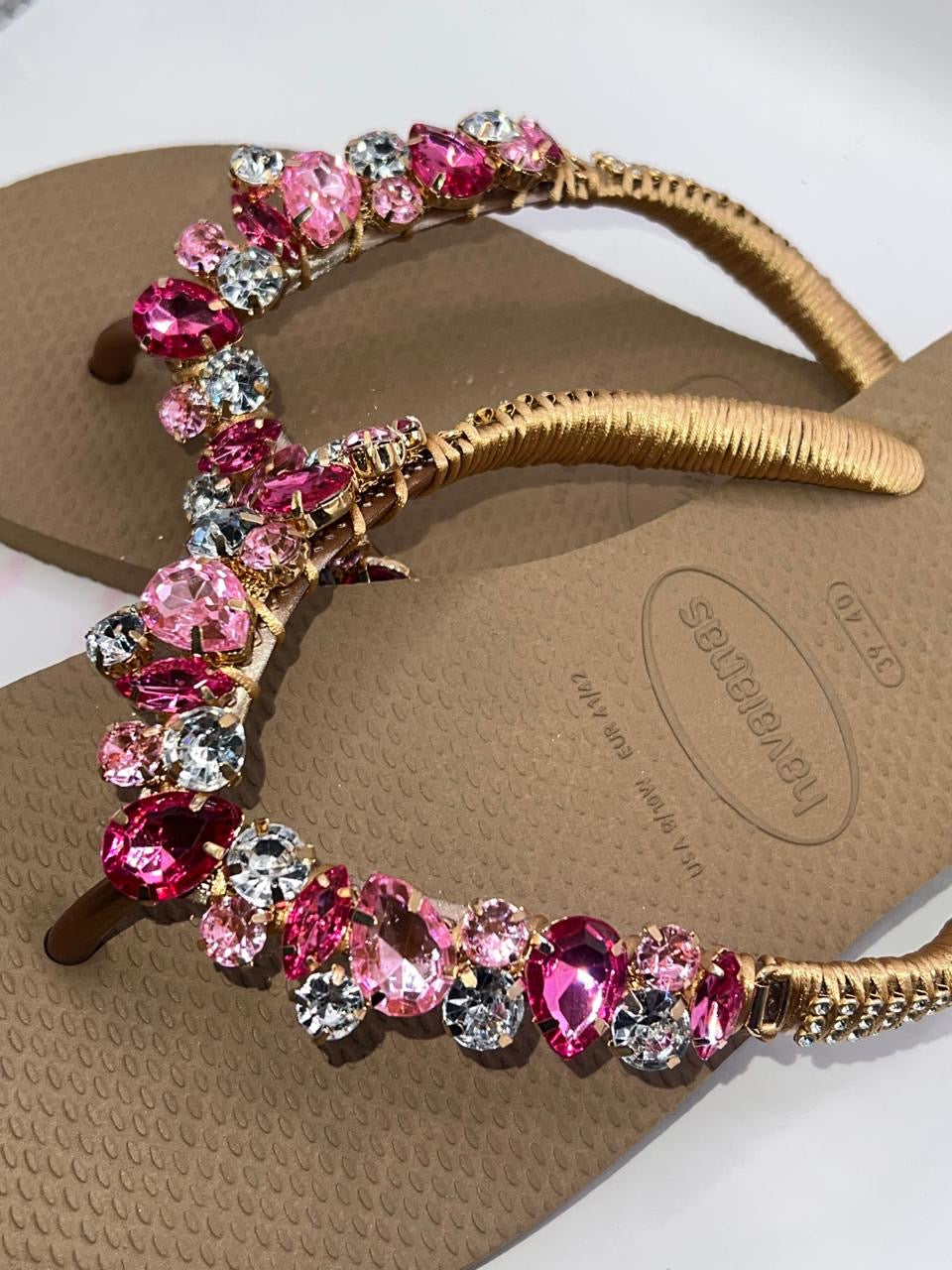 Diamond Flip Flop Custon Slim with Crystal Details Rose Gold stones Pink