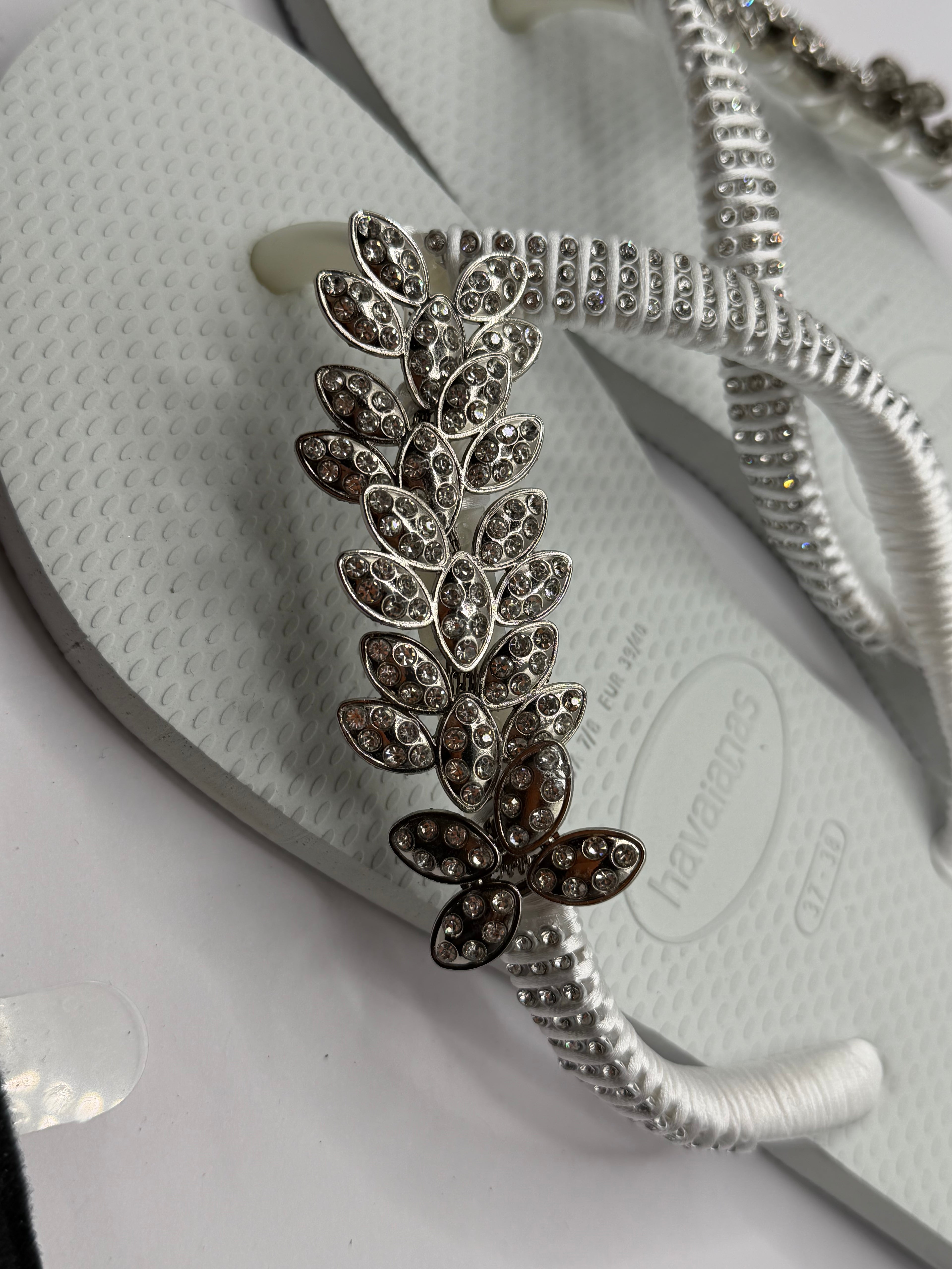 DIAMOND White charm flip flop