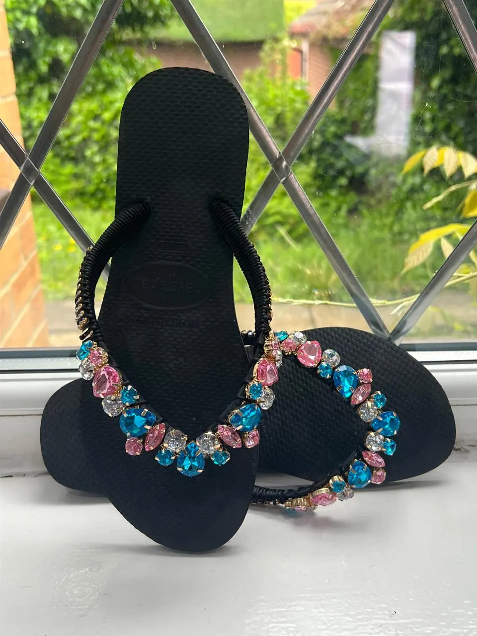 Diamond Flip Flop Black Custon Slim with Crystal Details  stones Pink